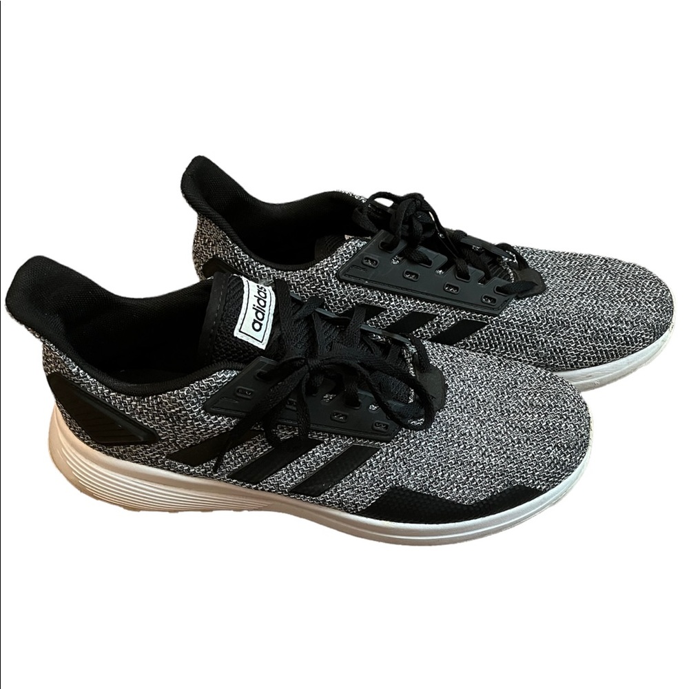 *Like New!* Mens Adidas running shoes